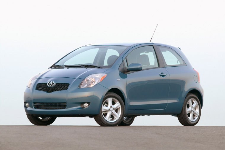 2008 Toyota Yaris Hatchback Picture